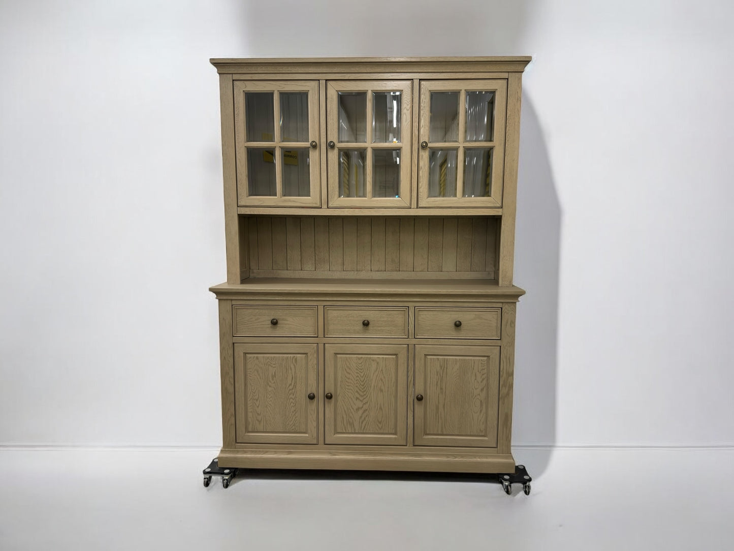 Oak Furnitureland Burleigh Weathered Oak Large Dresser RRP £1399.99