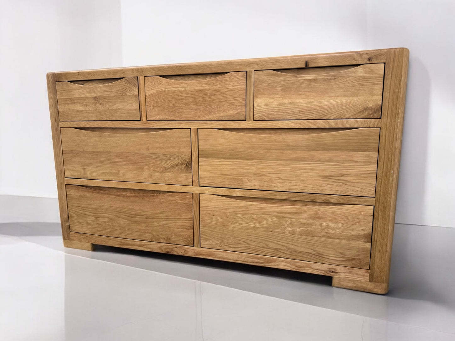 Solid Oak 7 Drawer Chest w/Curved Edges and Corners w/Dovetail Joints RRP £879