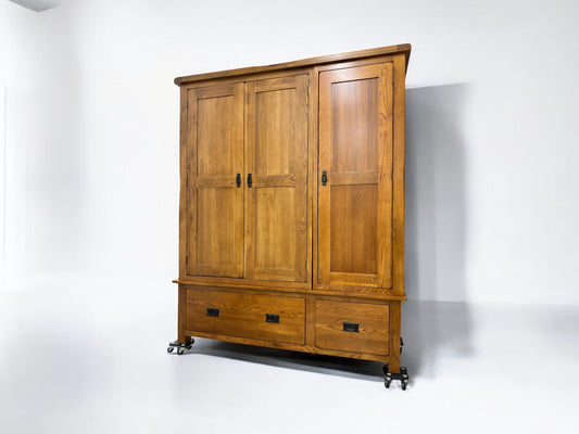 Oak Furnitureland Solid Oak Triple Wardrobe Original Rustic Range RRP £1349