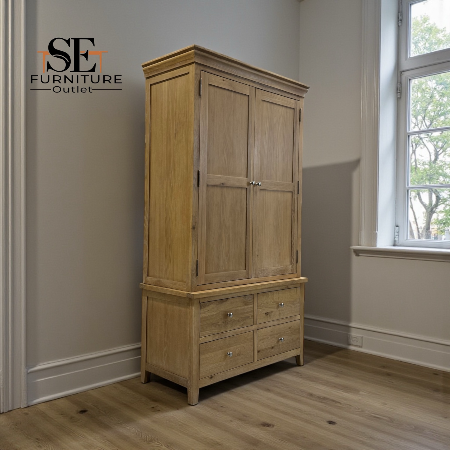 Whitewash Finish Solid Oak & Quality Oak Veneer Double Larder, Inglesham Range RRP £1699