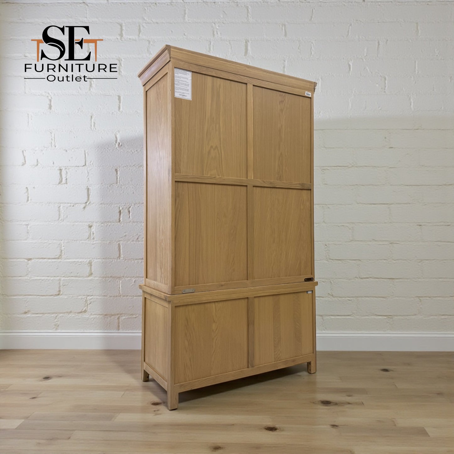 Whitewash Finish Solid Oak & Quality Oak Veneer Double Larder, Inglesham Range RRP £1699