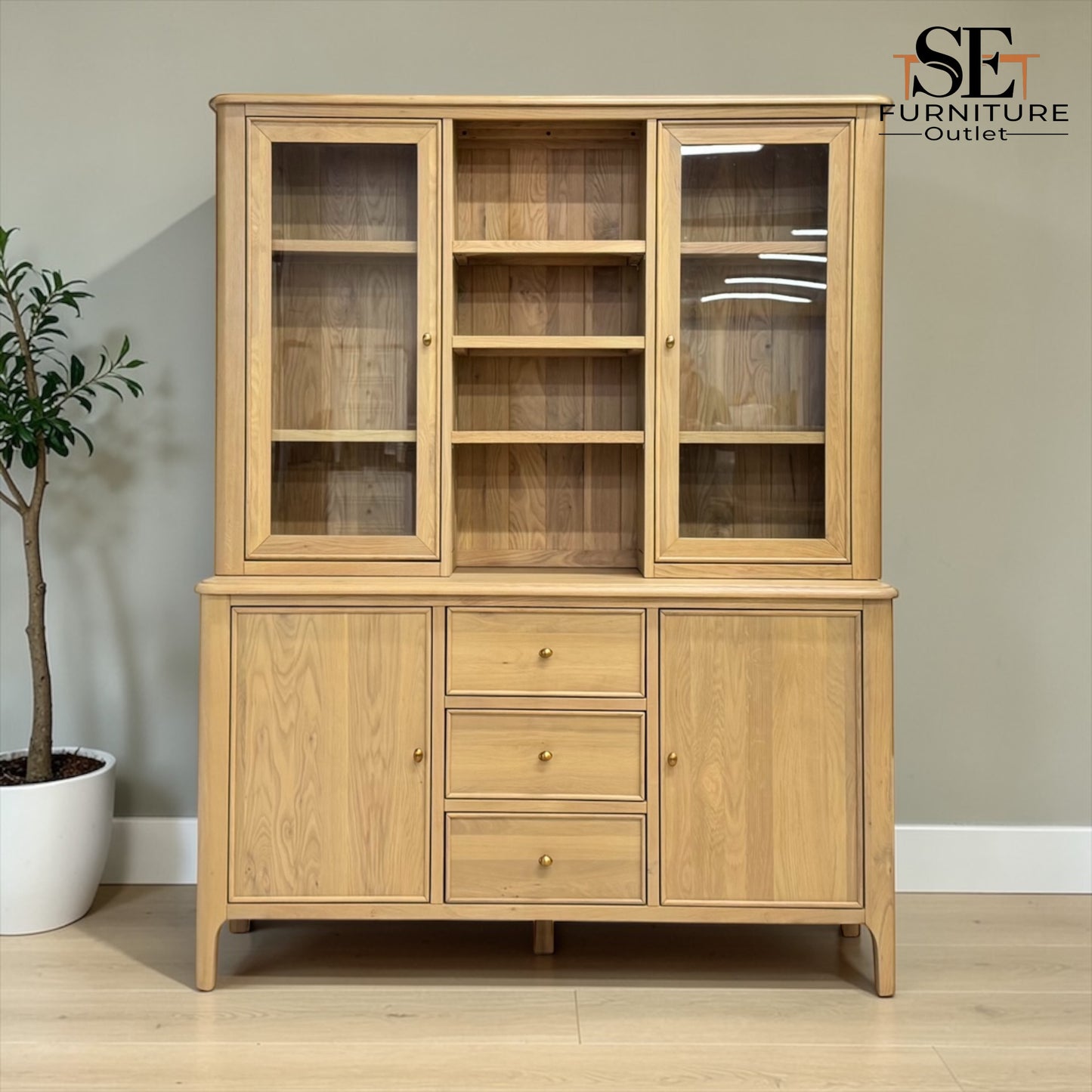 Light Natural Solid Oak Large Dresser, Newton Range From Oak Furnitureland RRP £1529