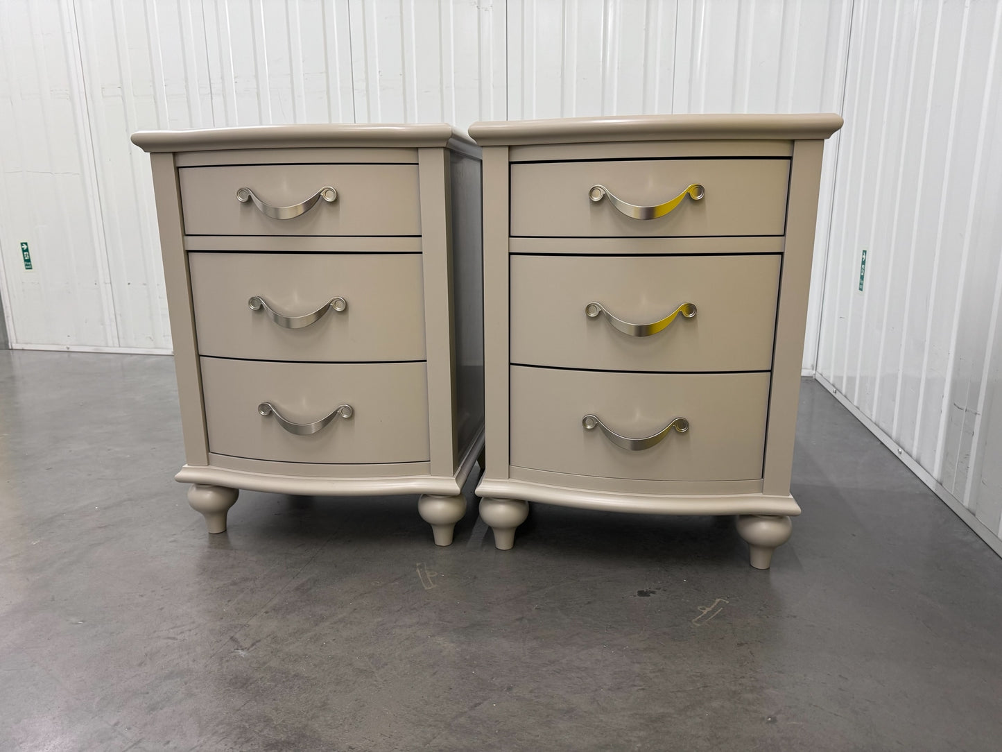 Painted wood furniture in Milton Keynes
